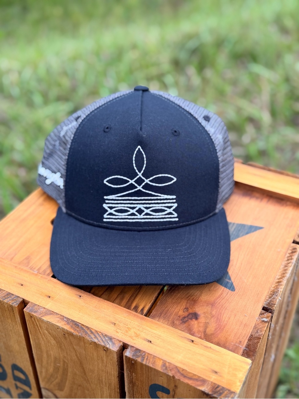 Wrangler Black Boot Stitch Trucker
